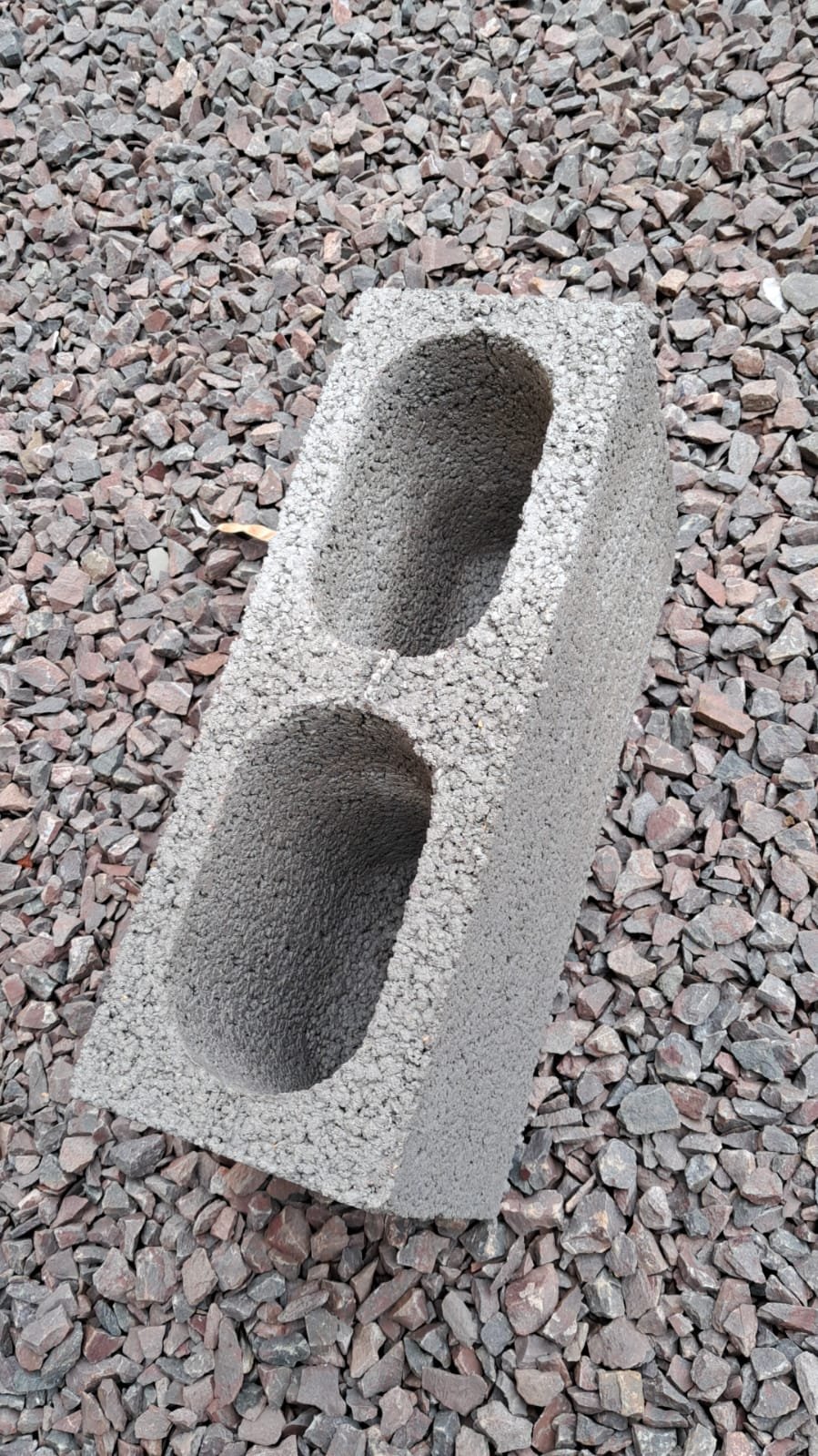 Bloco de concreto 39x19x14x2.5cm